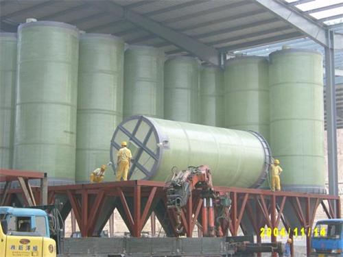 蒙娜麗莎陶瓷聯(lián)袂廣州固肽玻璃鋼罐